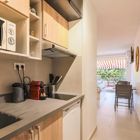 Lägenhet Eden Flat, Avec Terrasse, Saint-Tropez